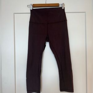 Purple Lululemon align 21” cropped leggings (size 6)
